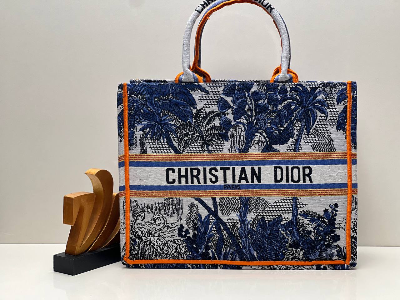 CHRISTIAN DIOR BAG -034