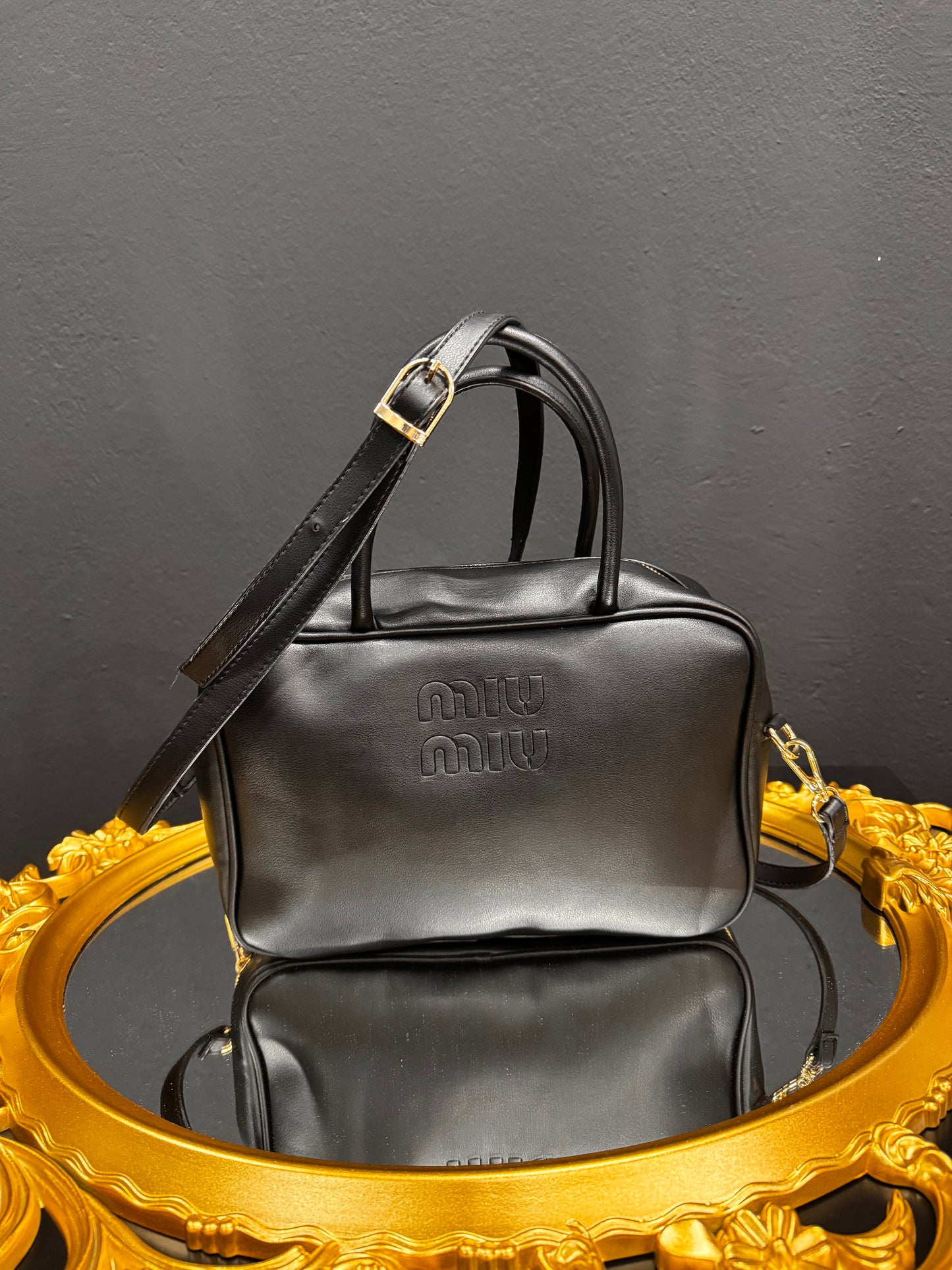 Miu Miu Leather Beau - Μαύρο M11682