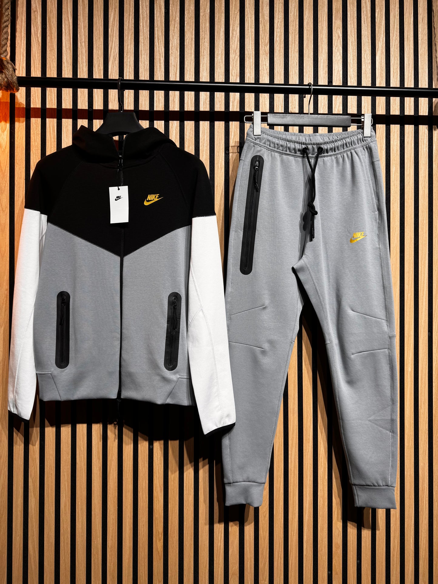 Σετ Nike Tech - Nt6128 Μαύρο - Γκρι Ζακέτα & Παντελόνι
