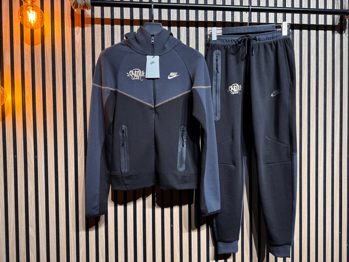 Σετ Nike Tech Syna - NO11168 Ζακέτα & Παντελόνι