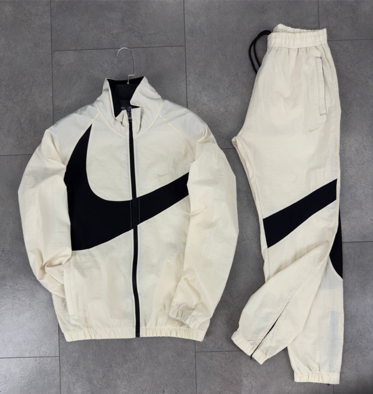 Σετ Nike - Sw02 Άσπρο Ζακέτα & Παντελόνι
