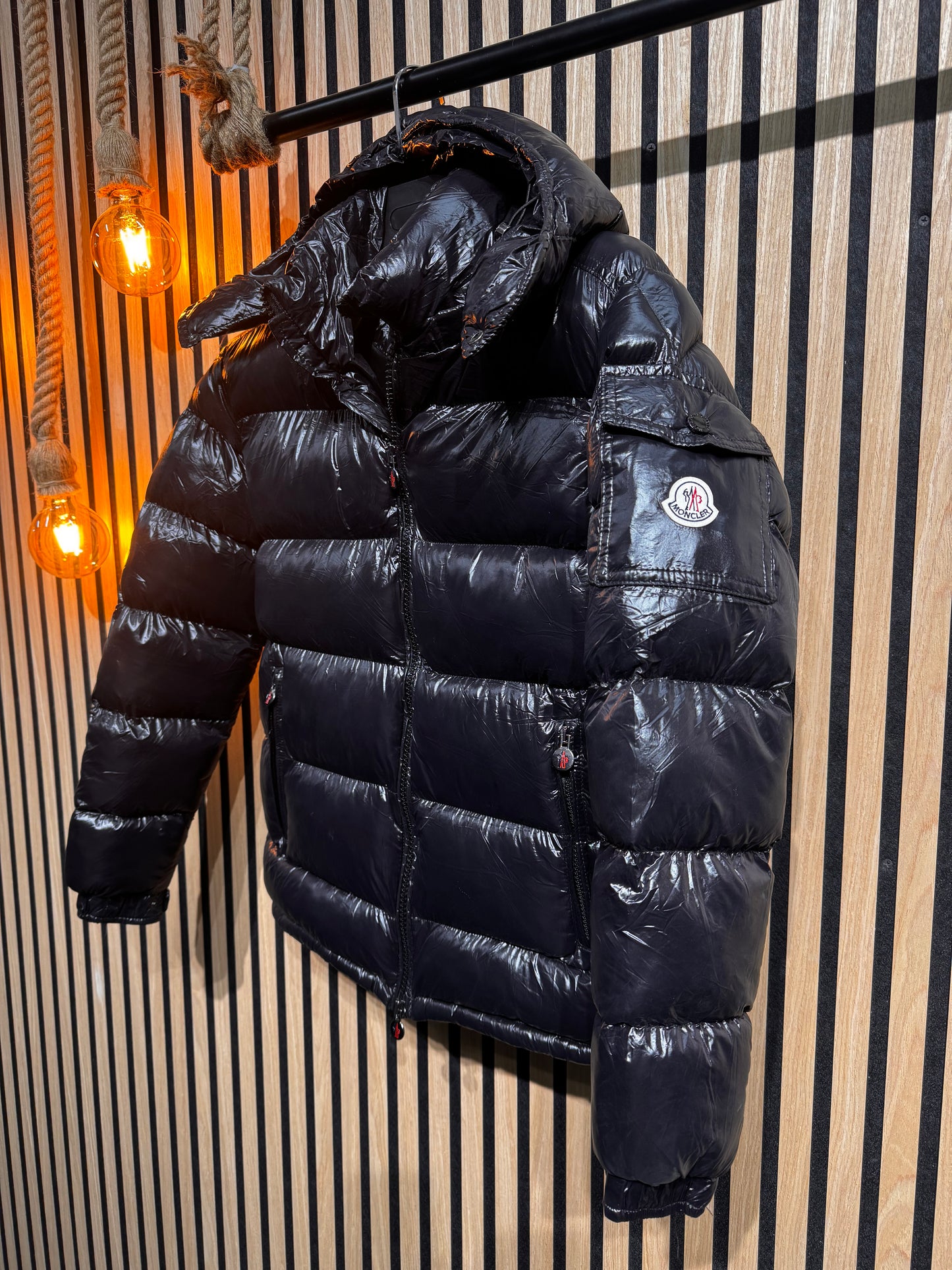 Moncler Μπουφάν - M37937
