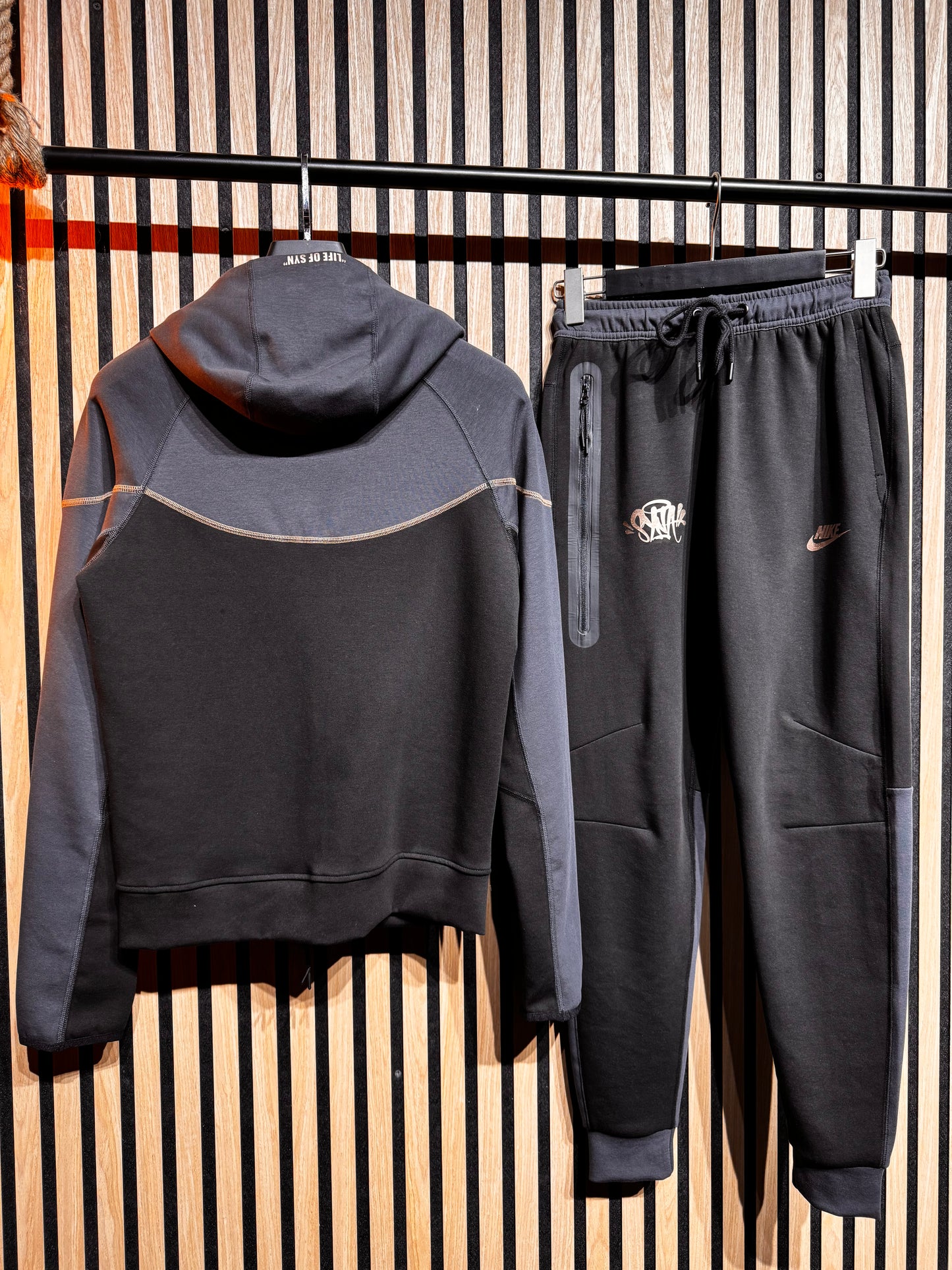 Σετ Nike Tech Syna - NO11168 Ζακέτα & Παντελόνι