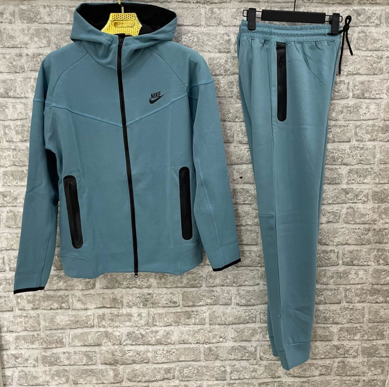 Nike Tech Fleece Gr-124 rl