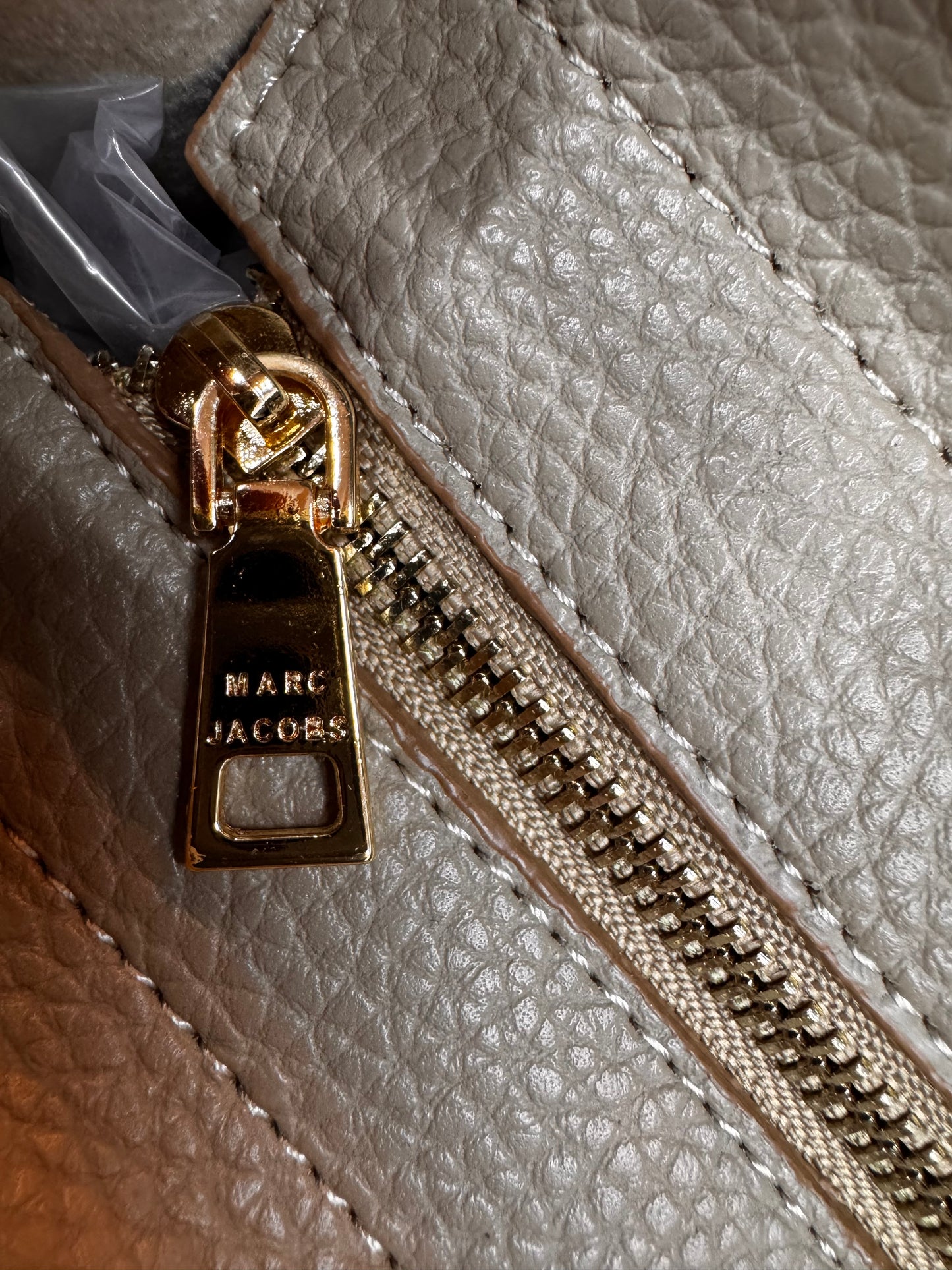 Marc Jacobs - The Large Tote bag beige