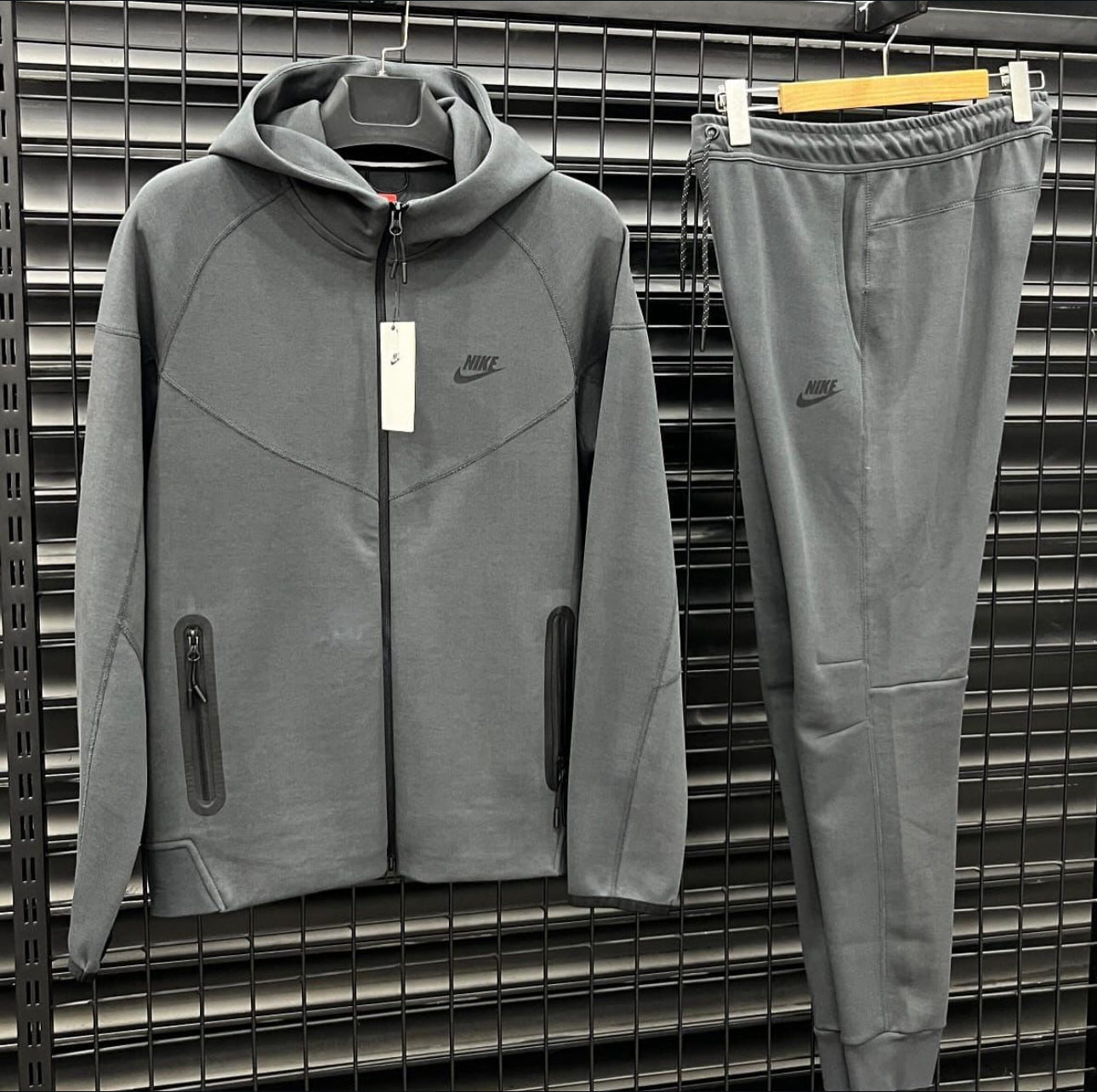 Set Nike Tech -N7651 rl