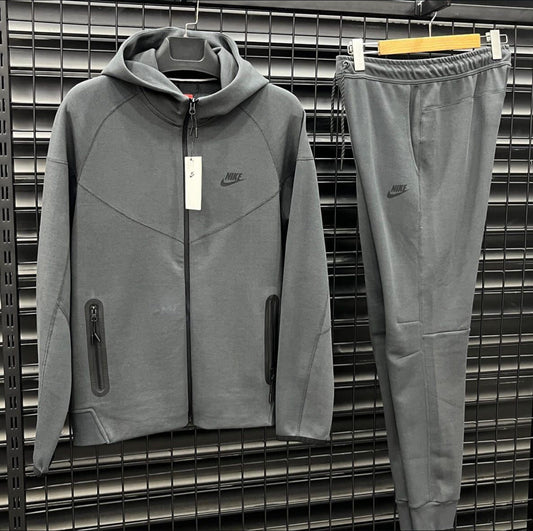 Set Nike Tech -N7651 rl