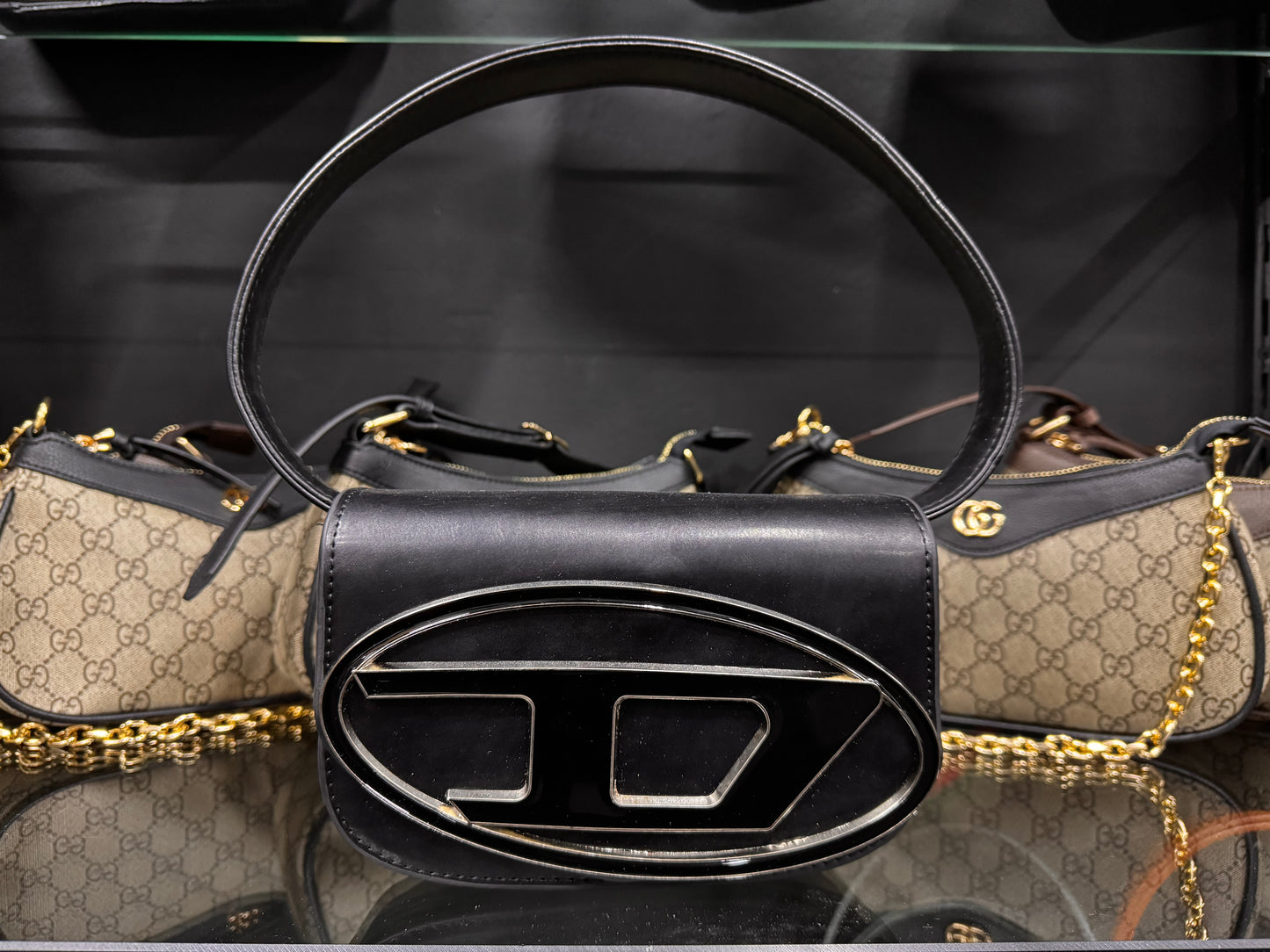 Diesel 1DR-Iconic shoulder bag in nappa leather