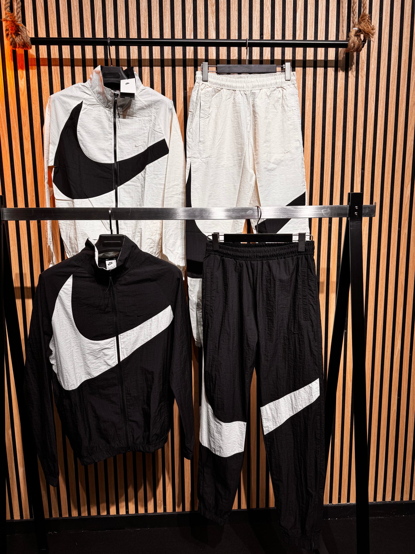 Σετ Nike - Sw01 Μαύρο Ζακέτα & Παντελόνι