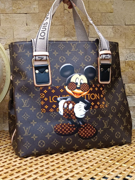 LUIS VUITTON BAG -077