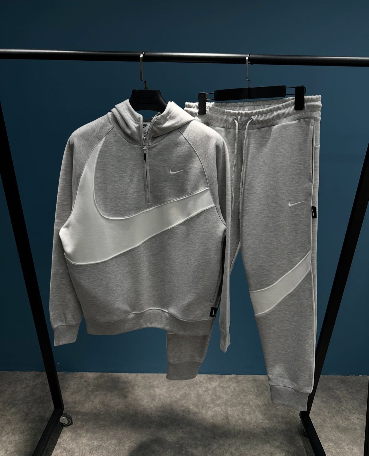 Set Nike Swoosh ensemble grey rl
