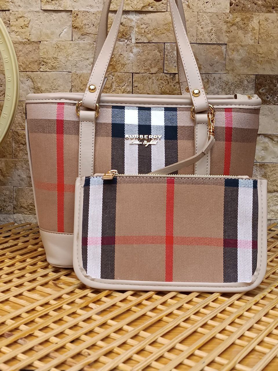 BURBERRY BAG - 059