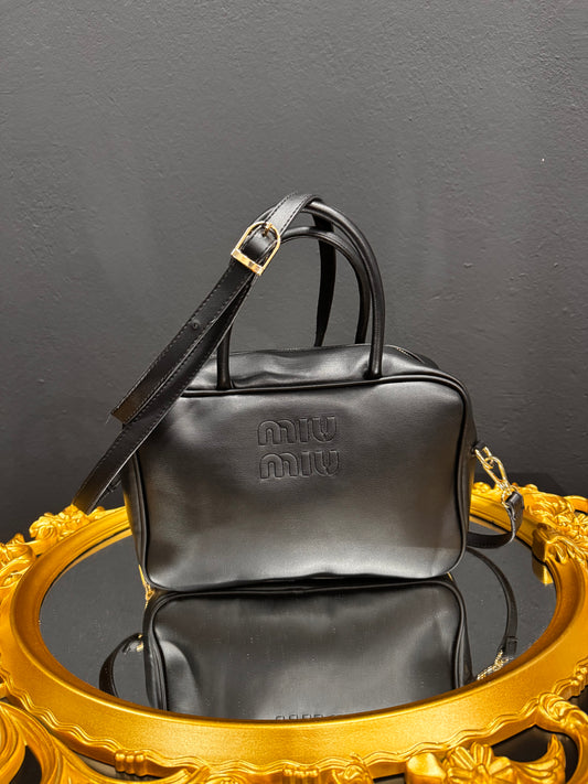 Miu Miu Leather Beau - Μαύρο M11682