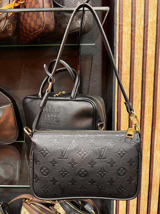 Louis Vuitton - Τσάντα ώμου μαύρο LV